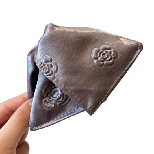 Textured Embossed Triangle Hair Clip