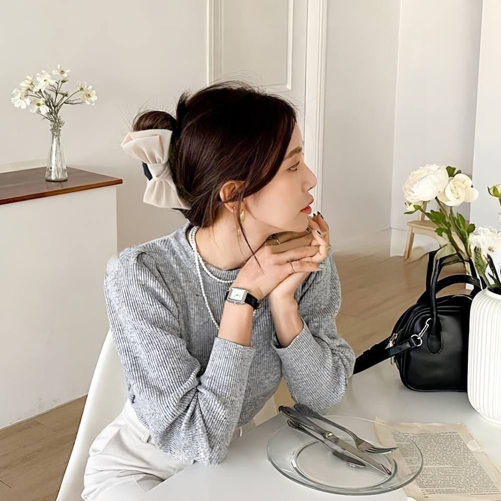 Double-Sided Pearl Bow Hair Clip