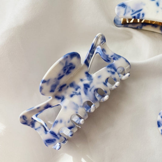 Artistic Blue Porcelain Print Claw Clip